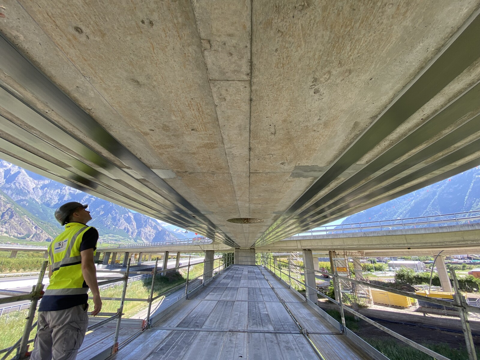 Reinforcement of access ramps - A9 - Viaduct Riddes - Riddes ...