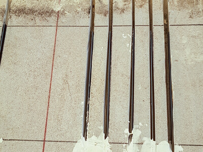 Detailaufnahme der eingeklebten Lamellen. Bild: Simpson Strong-Tie