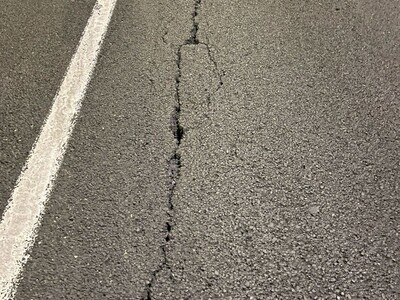 Longitudinal crack 