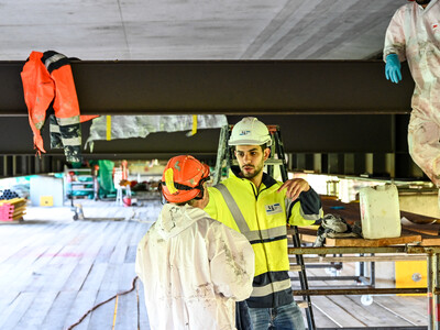 S&P experts assisted the engineers and contractor on site with the project.