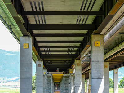 View of the mixed concrete-steel structure of the restored bridge